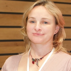 Anna Tikhomirova