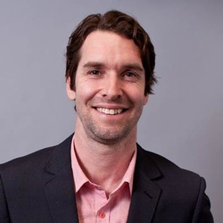 Dennis Lennartsson